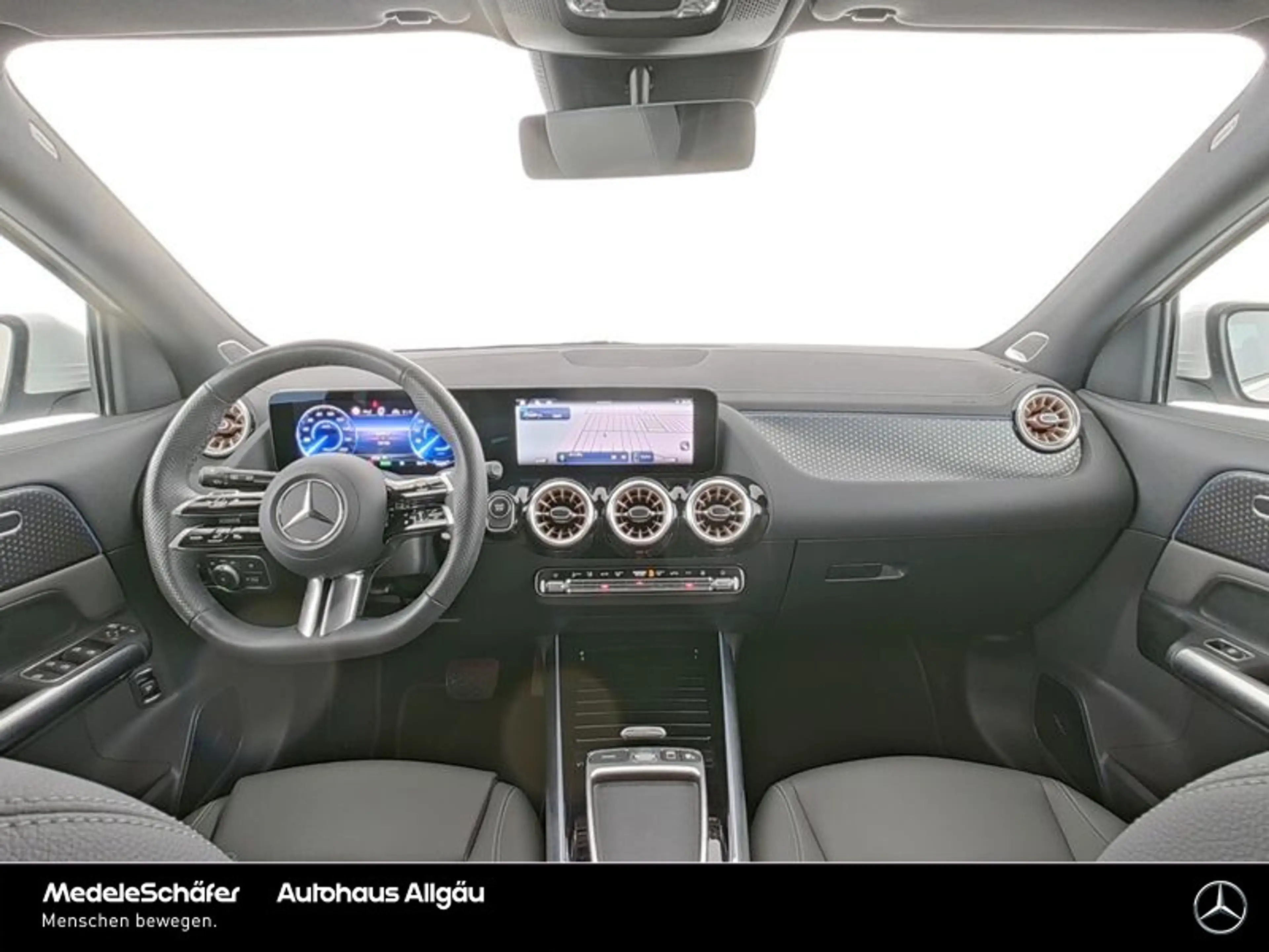 Mercedes-Benz EQA 300 EQA 300 4M ElectricART Fahr-Assi Burmester 360° — photo 6