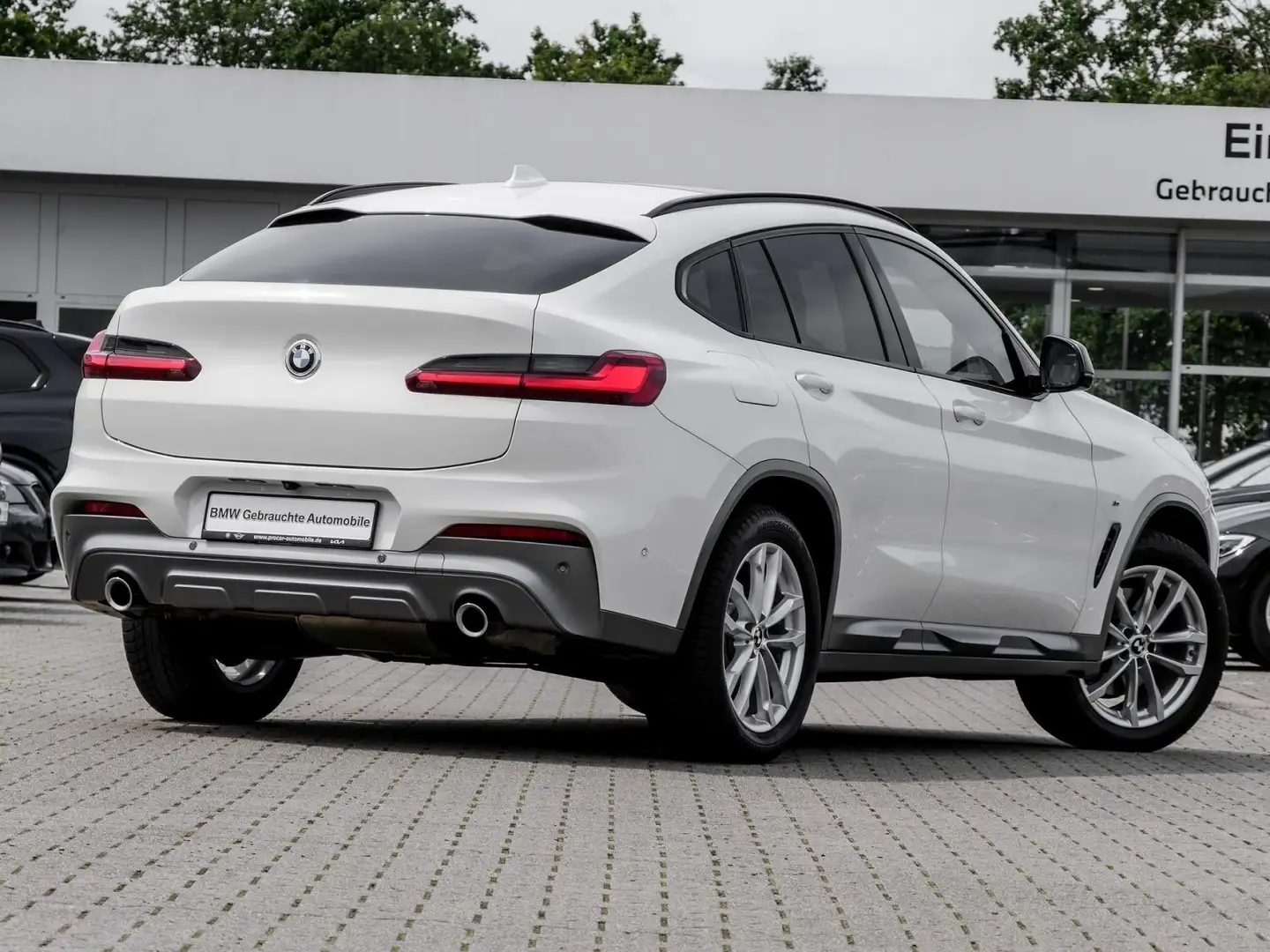 BMW X4 xDrive25d M SPORT X+PANO+ACC+HuD+HiFi+DA+PA Wit - 2