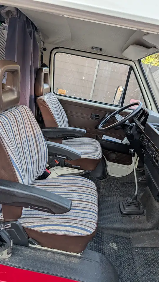 Volkswagen T3 Transporter 251 OB1/M516, foto 2