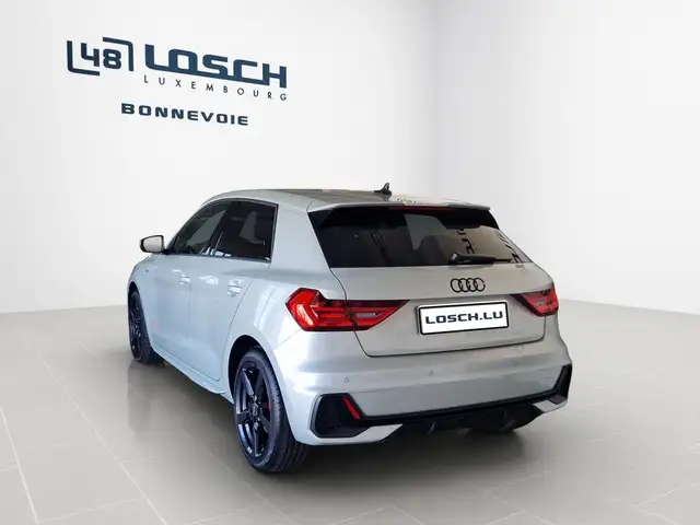 Audi A1 view 6