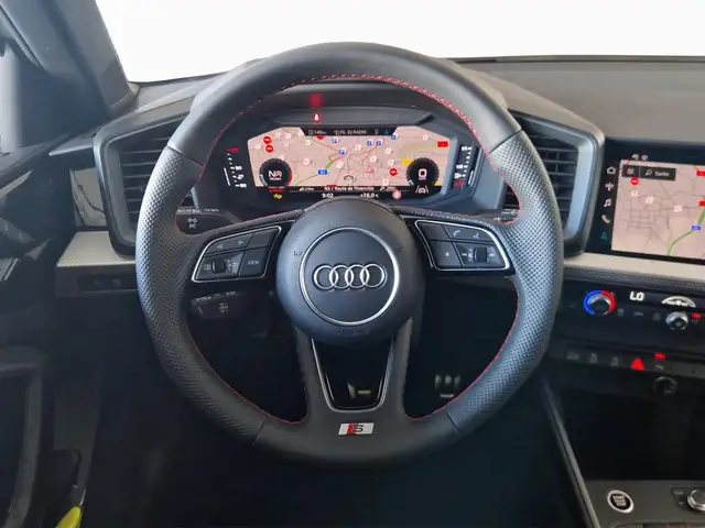 Audi A1 view 11