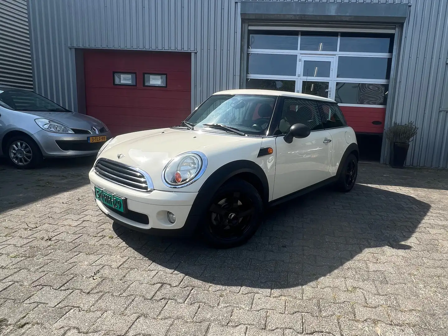MINI One 1.4 One Anniversary Wit - 1