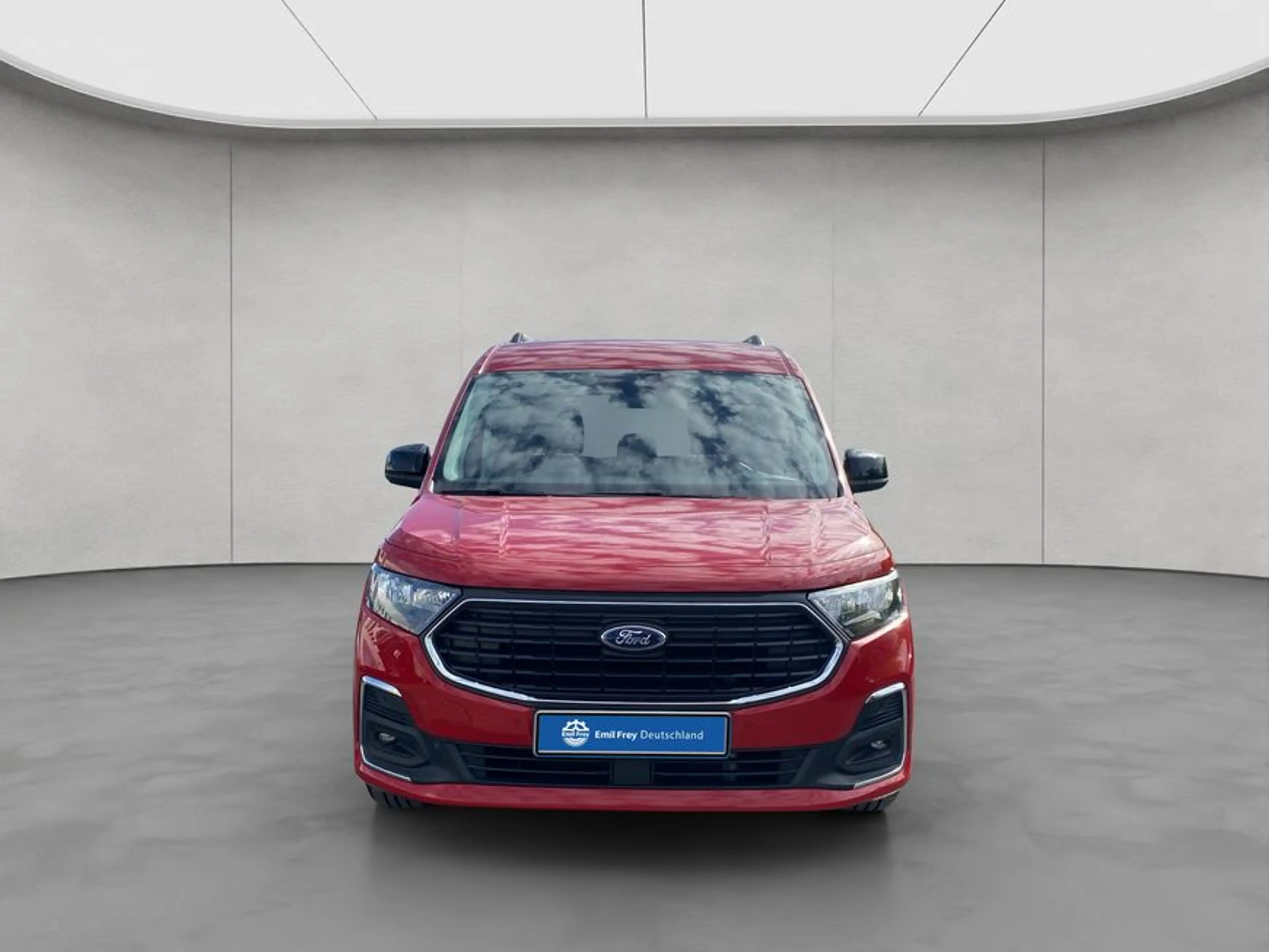 Ford Grand Tourneo Connect 1.5 EcoBoost TITANIUM — photo 8