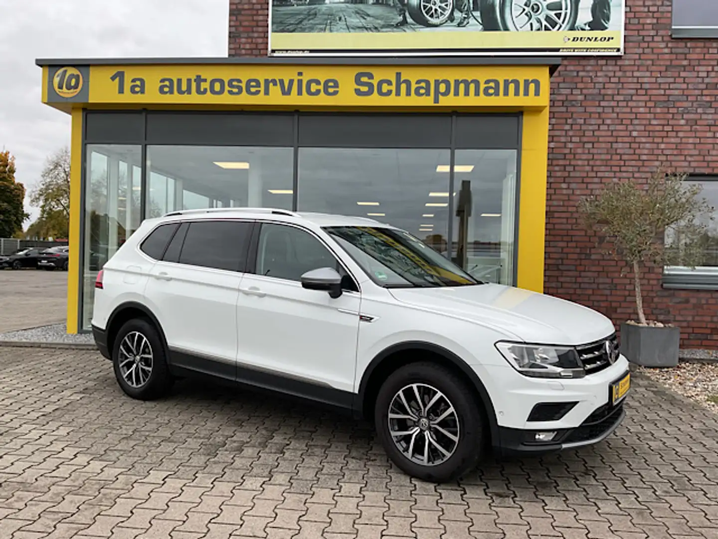 Volkswagen Tiguan Allspace Tiguan Allspace 2.0 TDI SCR 4Motion Comfort AHK - 2