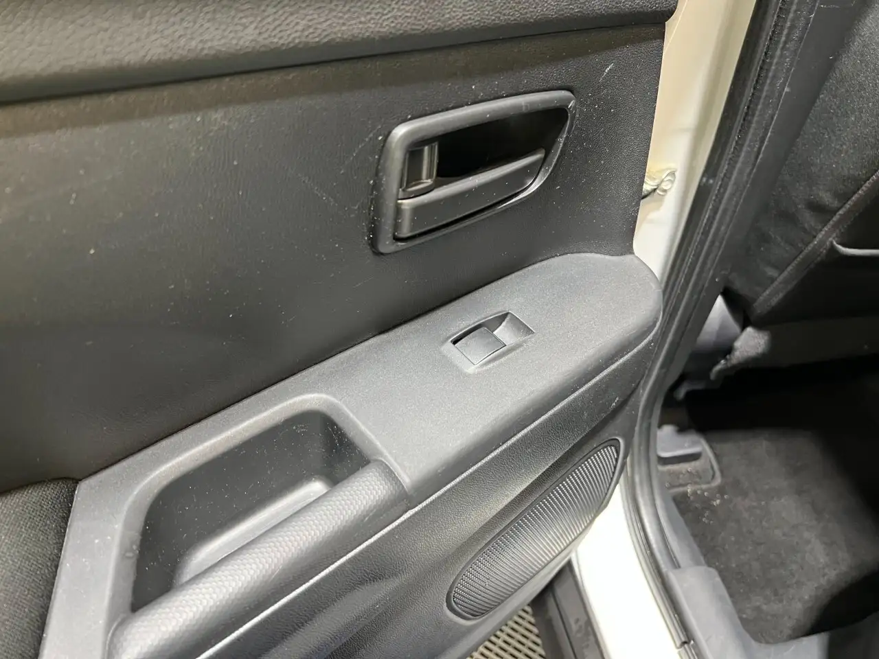 Mitsubishi RVR снимка Mitsubishi RVR