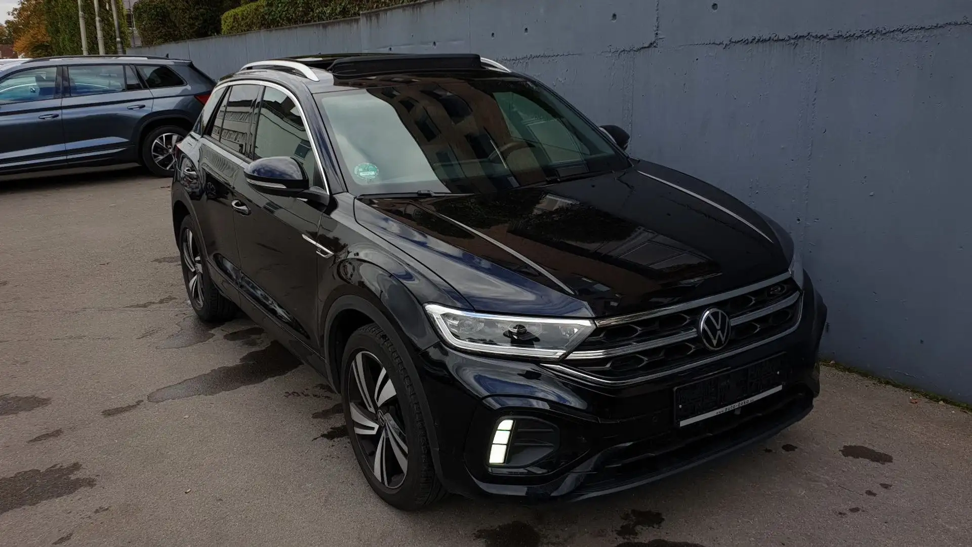 Volkswagen T-Roc 1.5 TSI DSG 3 x R-Line Pano/Virtual/K-less Noir - 2