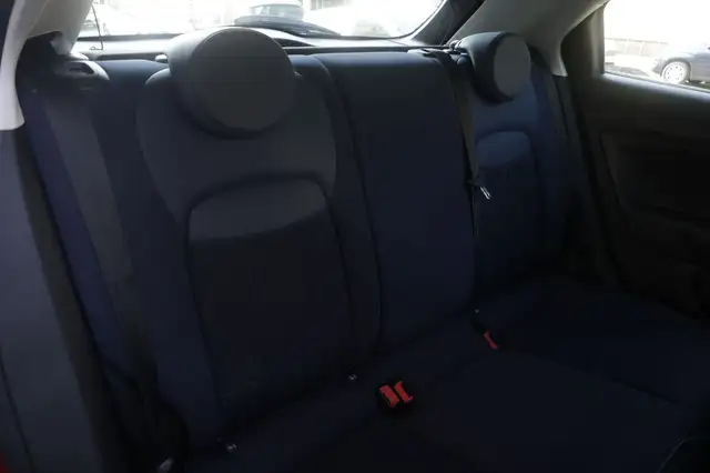 Fiat 500X view 12