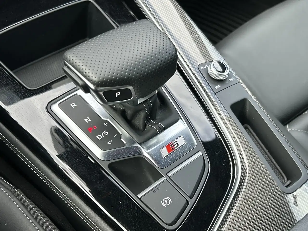 Audi S5 снимка Audi S5