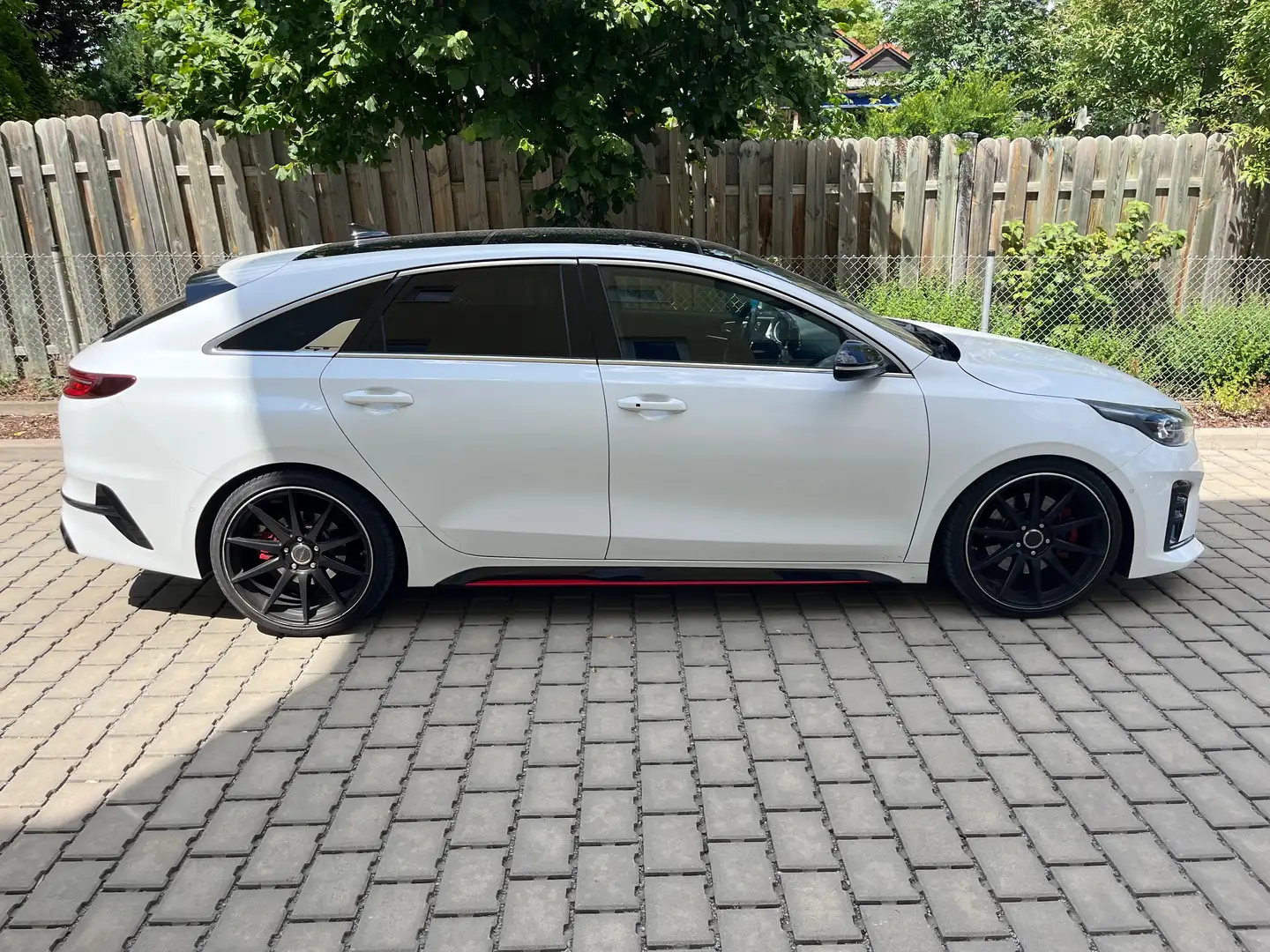 Kia Ceed / cee'd Ceed 1.6 T-GDI DCT7 OPF GT Weiß - 1