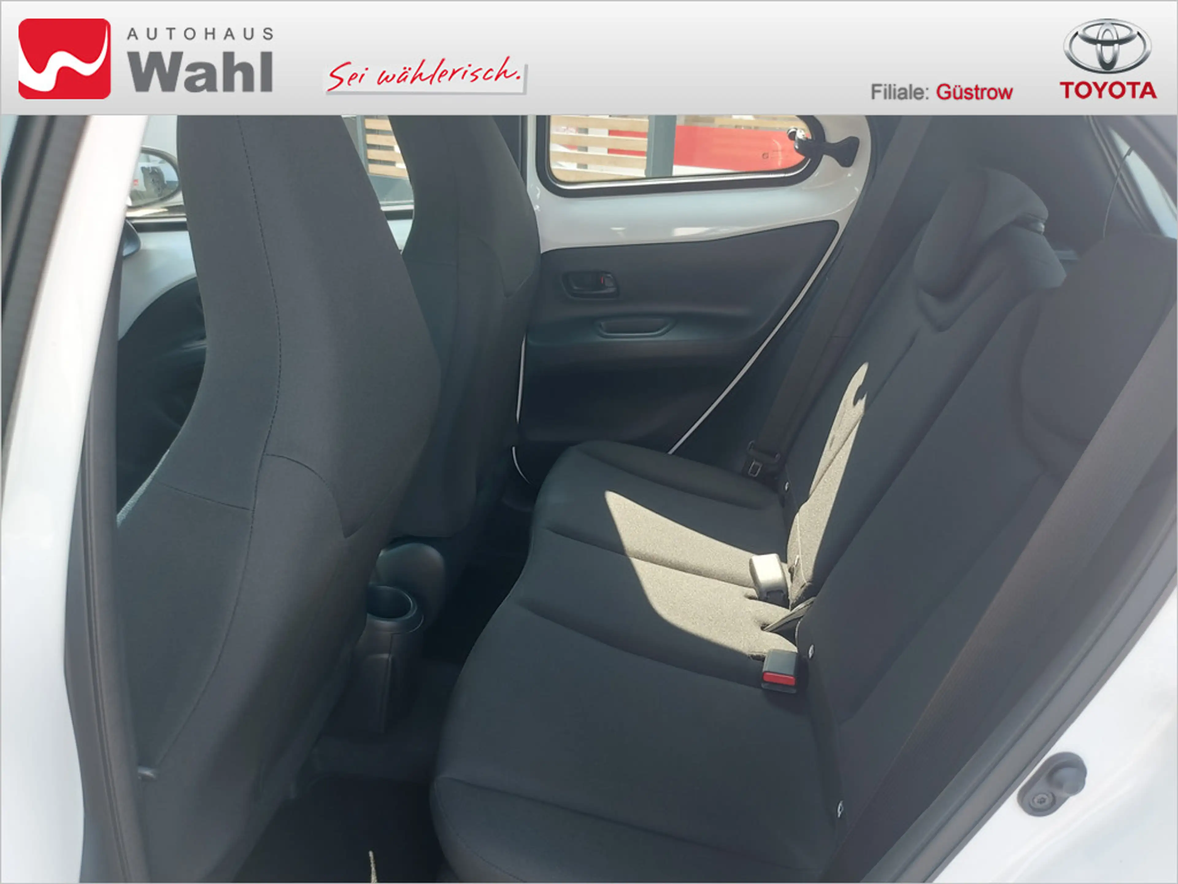 Toyota Aygo X 1.0 Business Edition — photo 13
