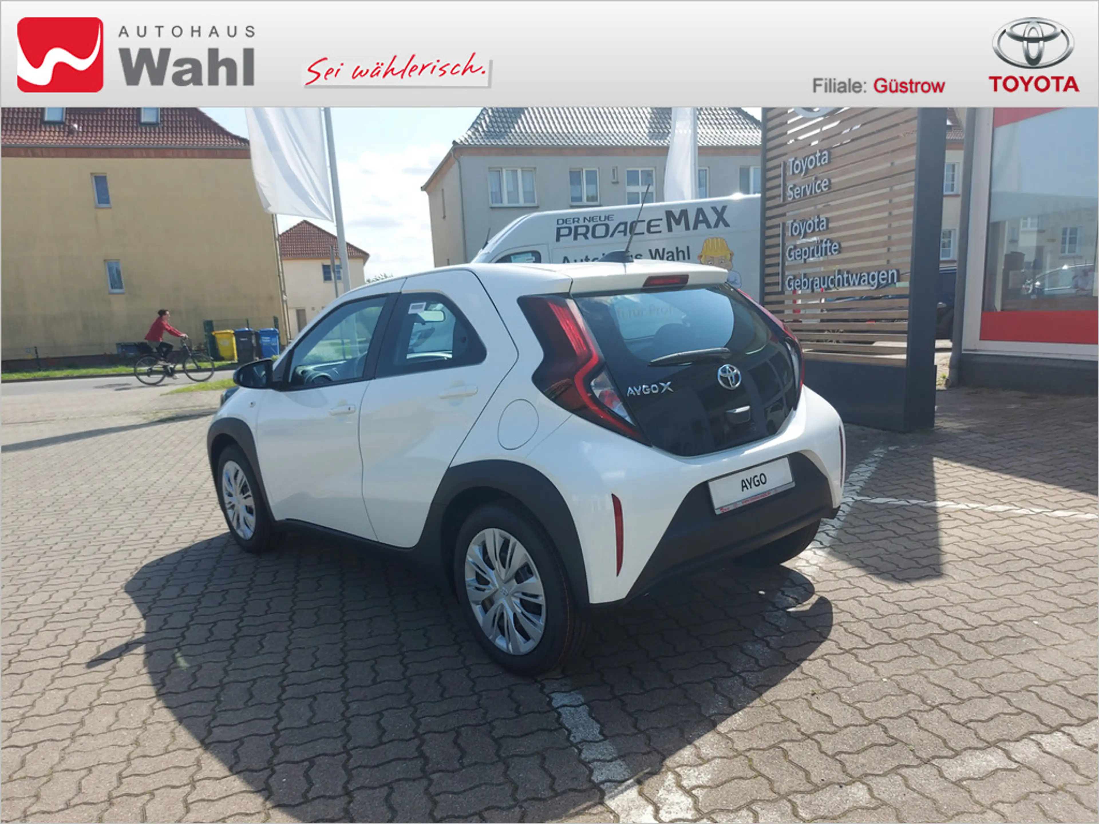Toyota Aygo X 1.0 Business Edition — photo 2