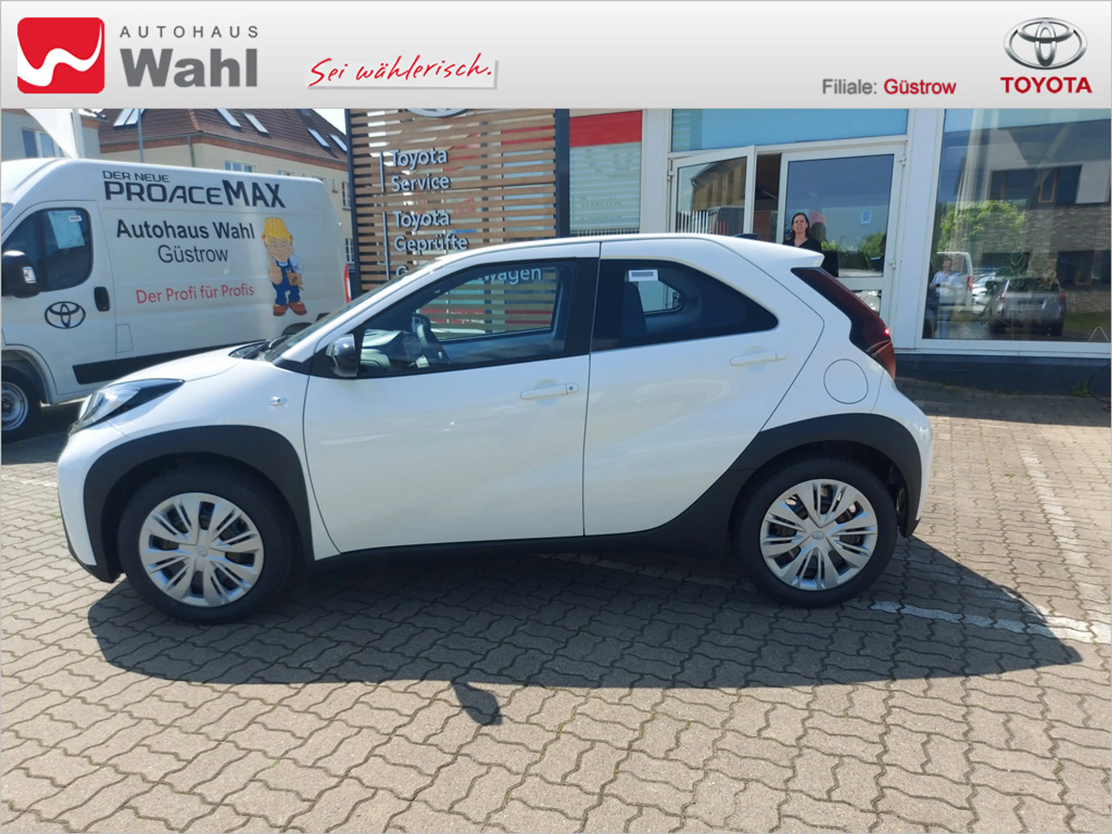 Toyota Aygo X 1.0 Business Edition — photo 3