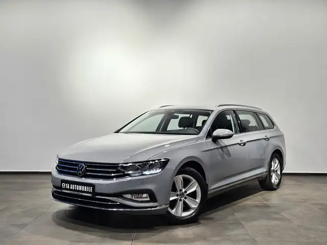 Volkswagen Passat 4Motion Sport Led Navi Leder AHK Kamera