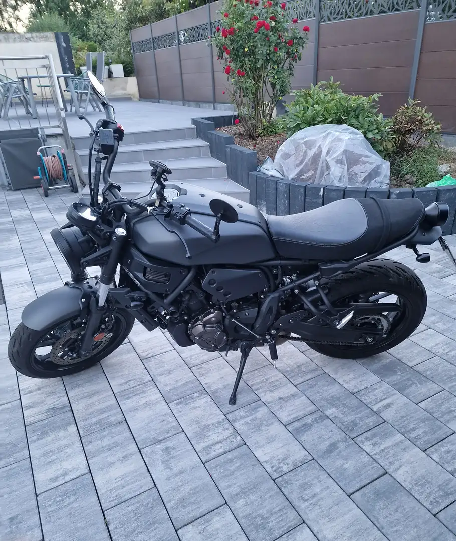 Yamaha XSR 700 Gris - 1
