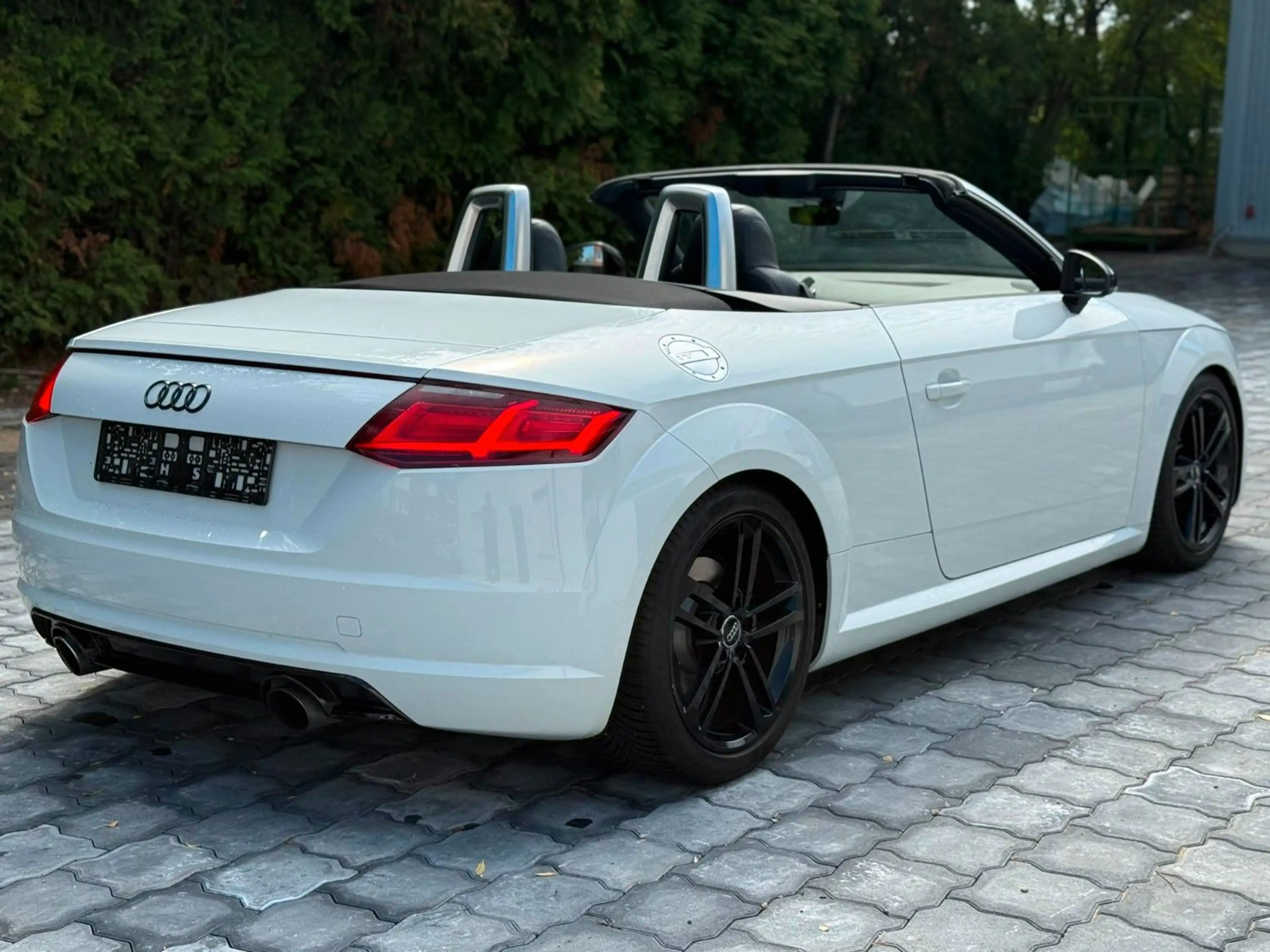 Audi TT Roadster 2.0 TFSI Quattro Virtual Cockp. Navi — photo 5