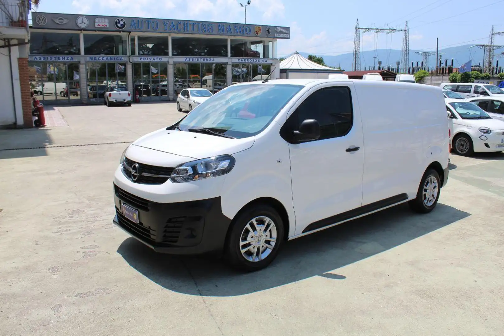 Opel 1.5 Diesel 120CV S&S PL-TN M Passo Medio Enjoy Bianco - 1