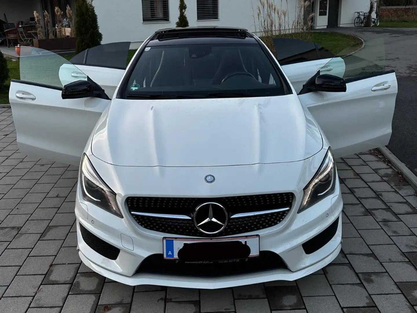 Mercedes-Benz CLA 250 CLA 250 Aut. Weiß - 1