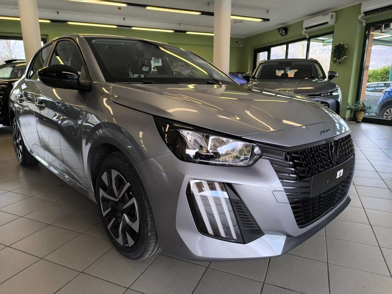 Peugeot 208 1.2 STYLE 100CV