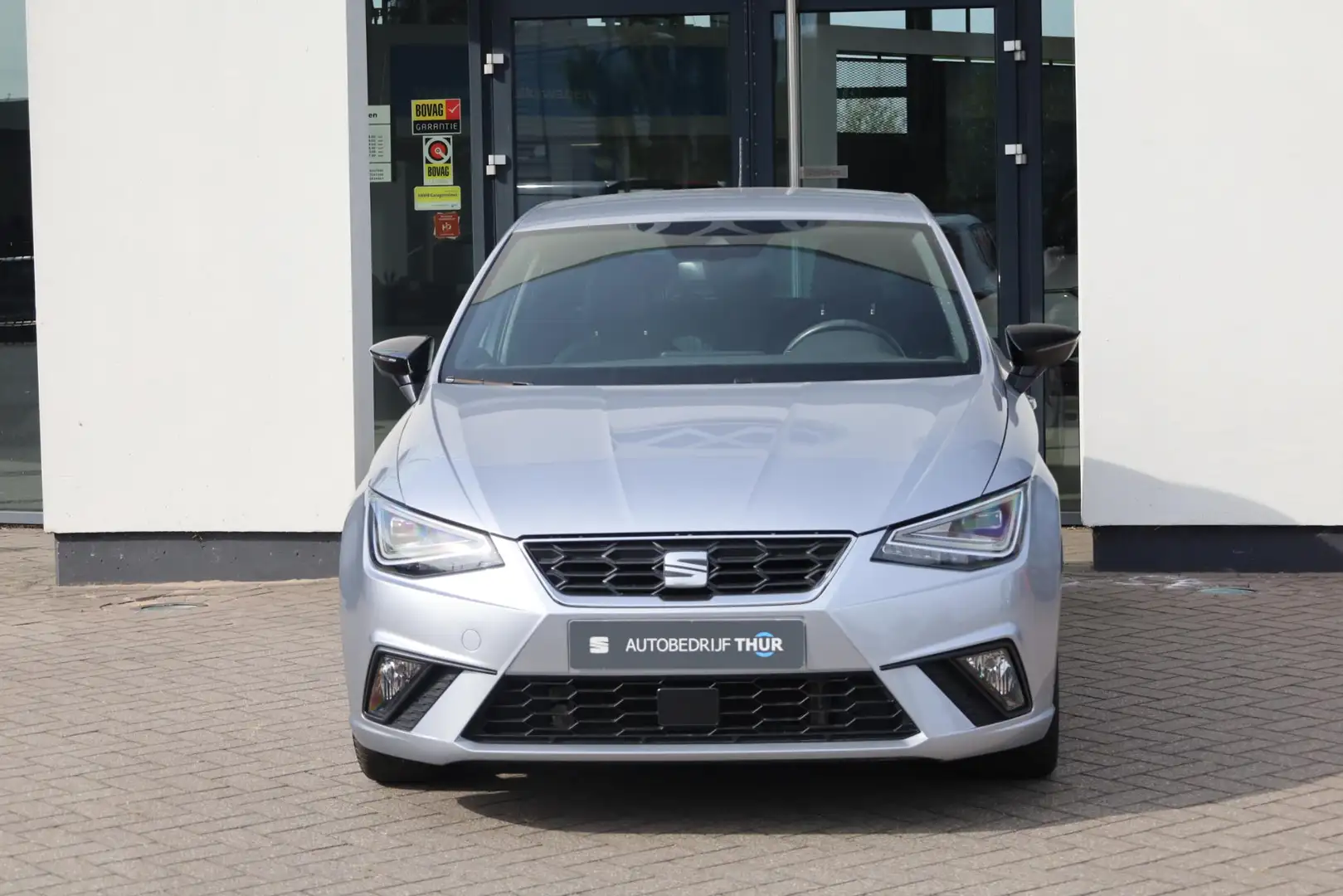SEAT Ibiza 1.0 EcoTSI FR navigatie grootbeeld leder alcantara Zilver - 2