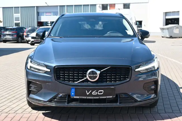 Volvo V60 view 8