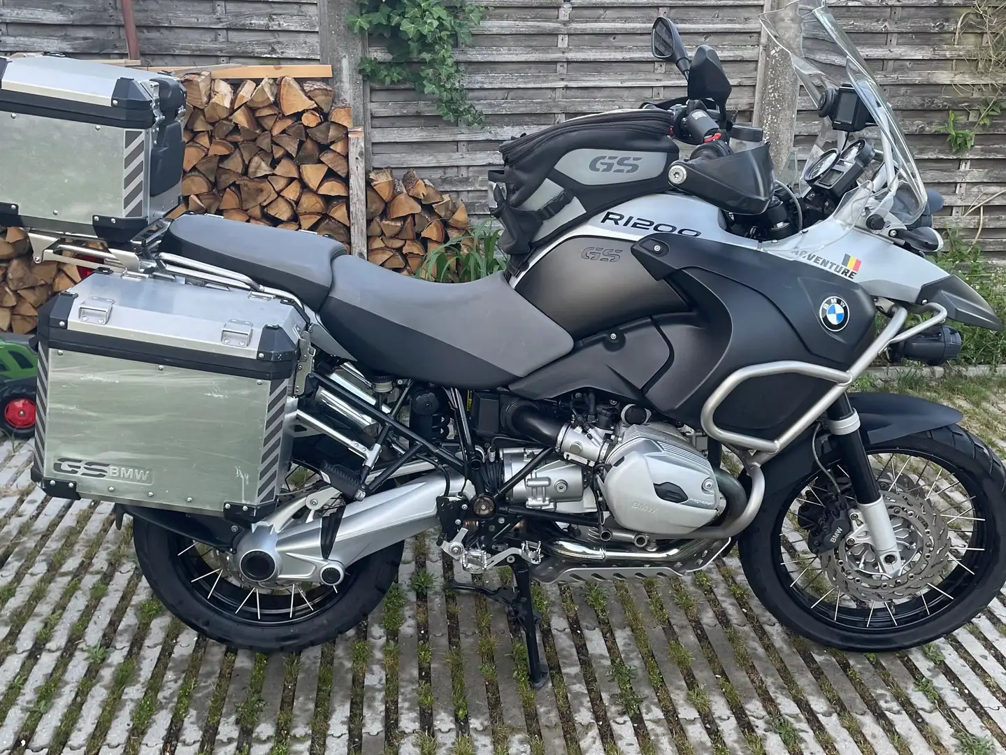 BMW R 1200 GS Adventure K25 Srebrny - 1