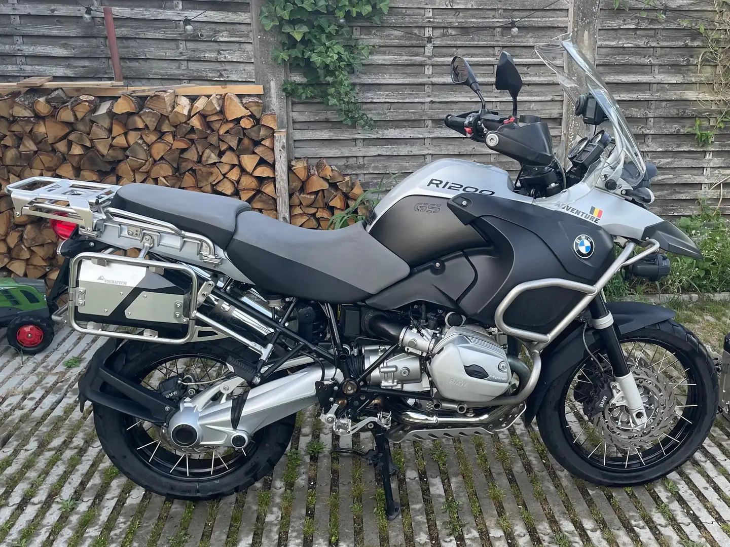 BMW R 1200 GS Adventure K25 Srebrny - 2