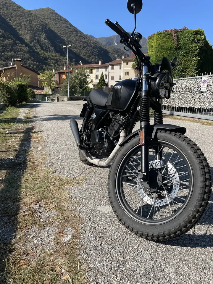 Brixton Felsberg 125