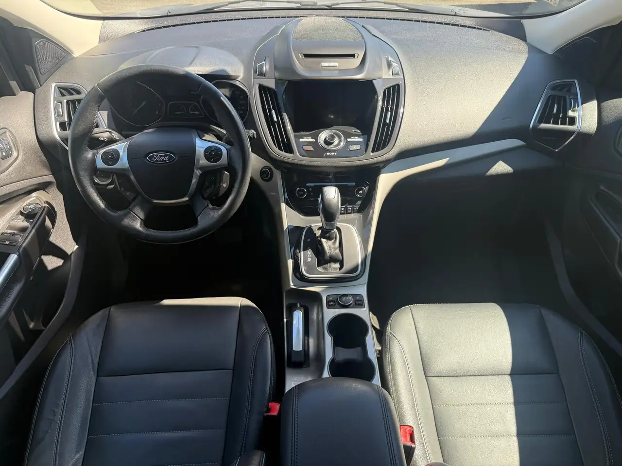 Ford Escape photo Ford Escape