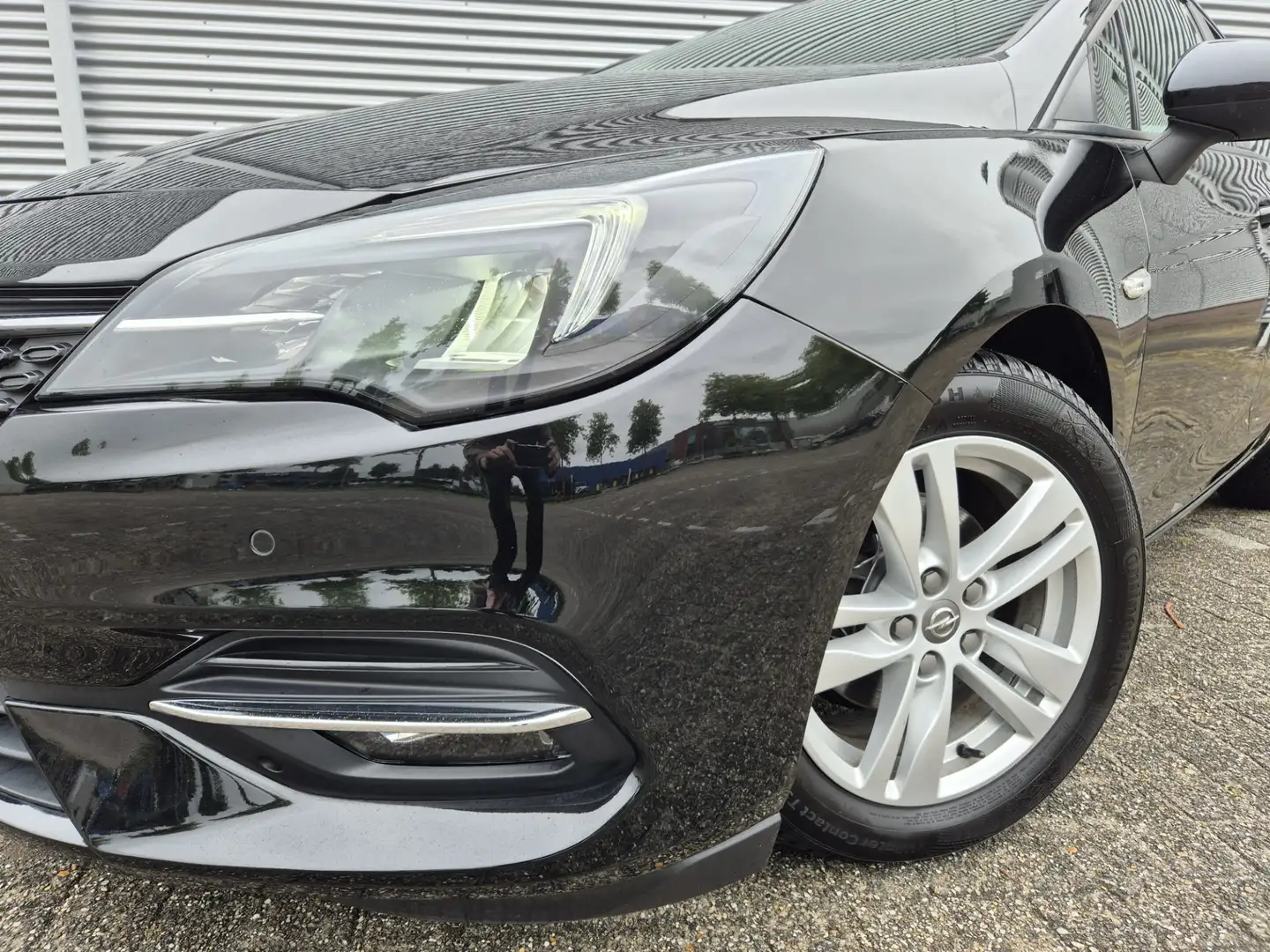 Opel Astra 1.4 Business Automaat, airco,cruise,navigatie/acht Zwart - 2