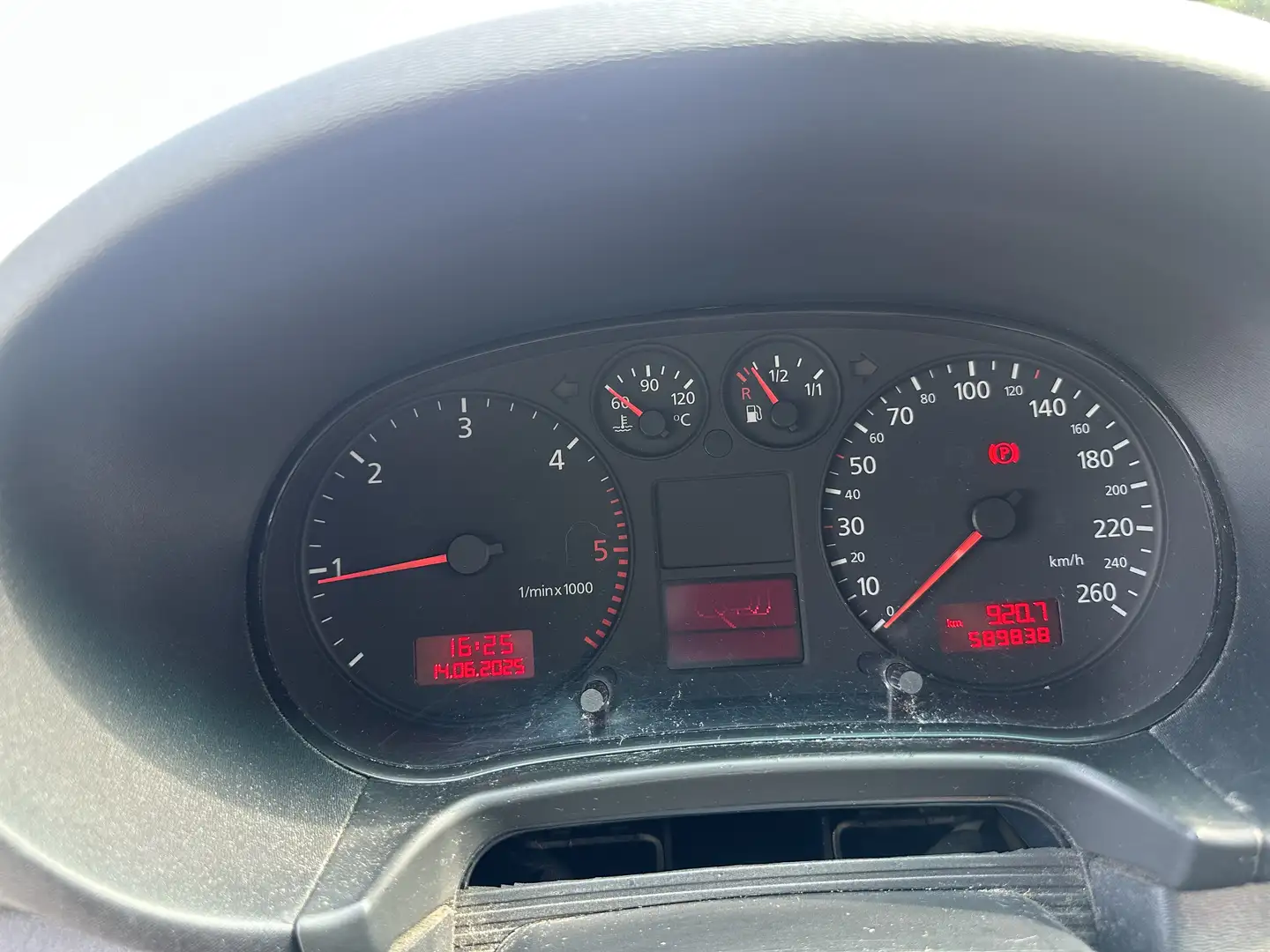 Audi A3 1.9 TDI Attraction Zwart - 2