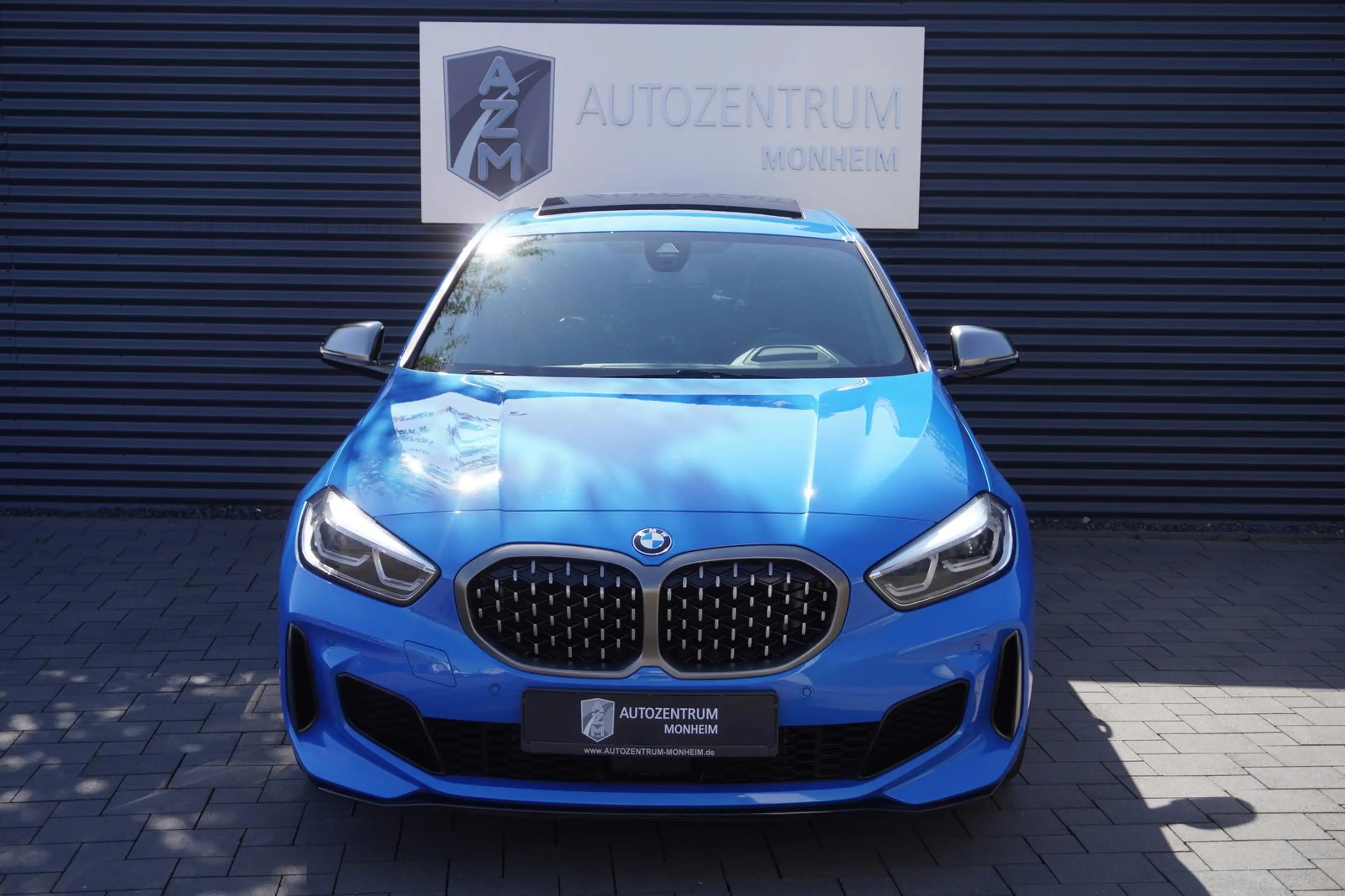 BMW 135 xDrive|PANORAMA|VIRTUAL|SHADOW|HEAD-UP|NAVI — photo 7