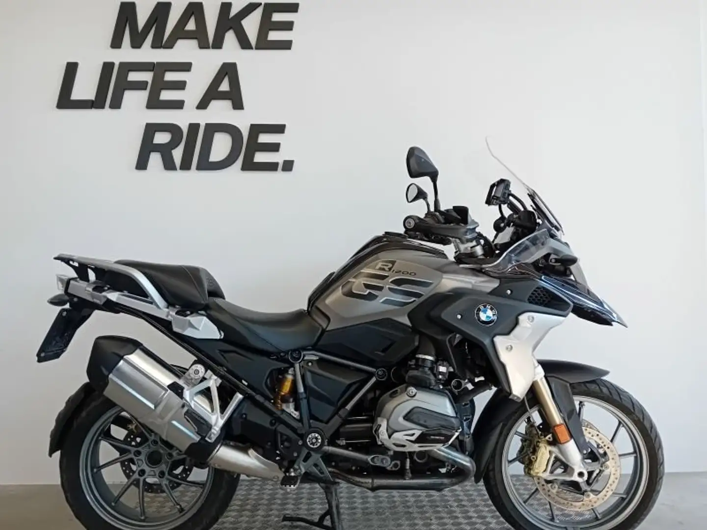 BMW R 1200 GS Šedá - 1