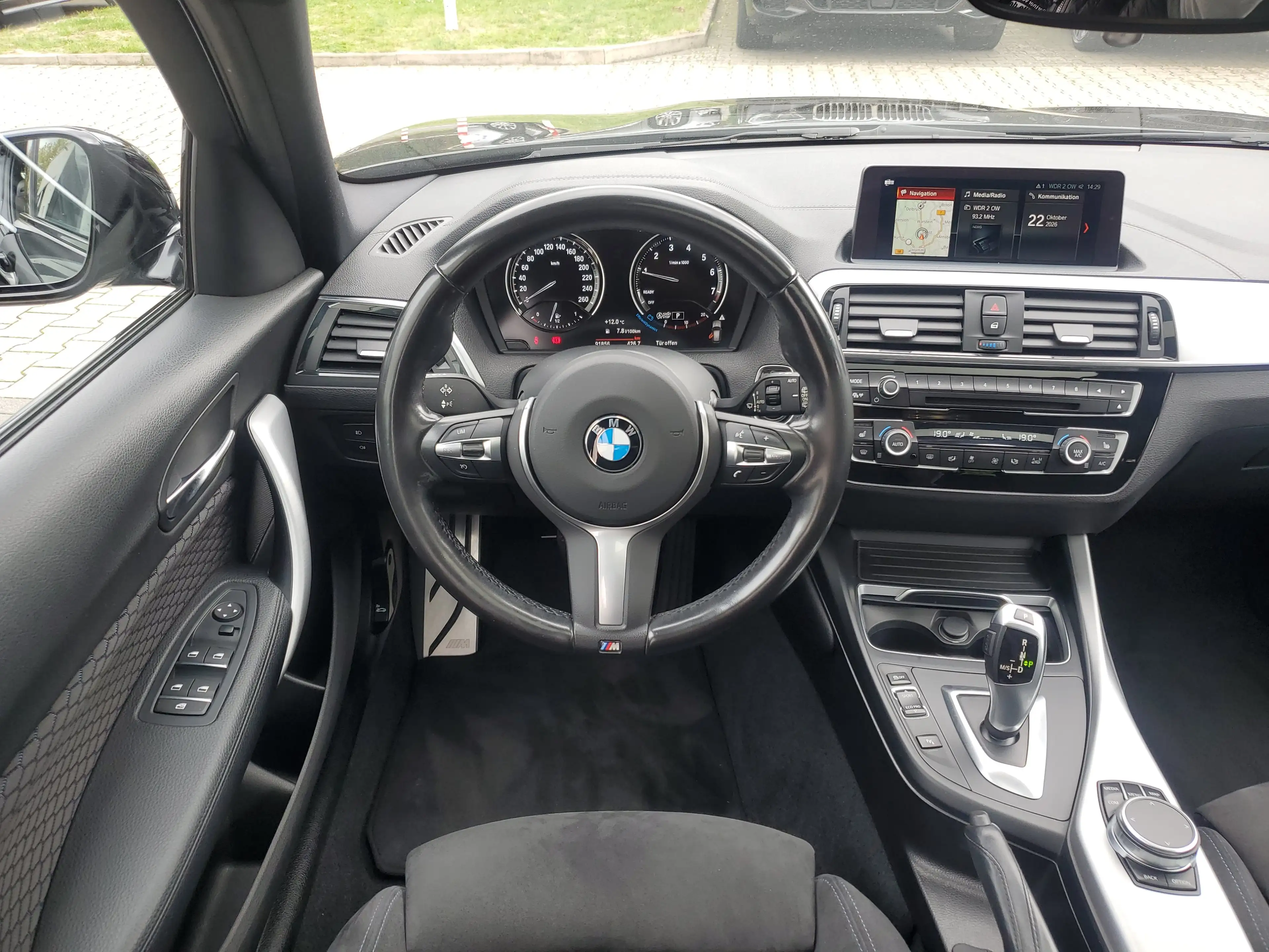 BMW 118 i 5-Türer M Sport + GARANTIE — photo 15