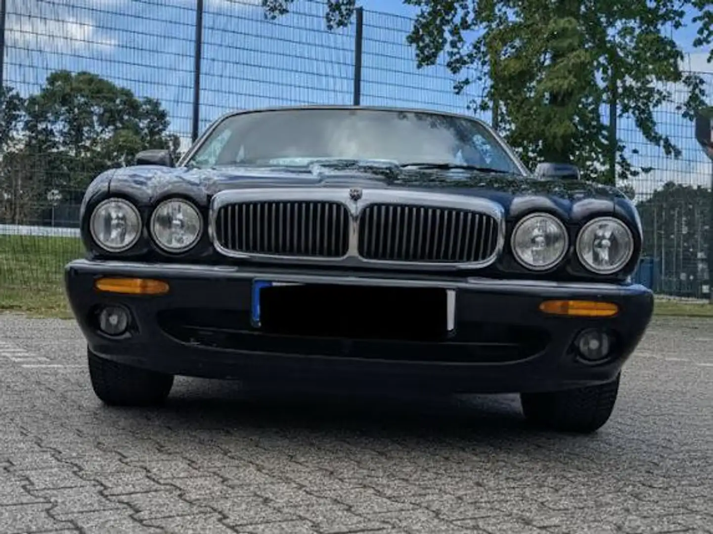 Jaguar XJ8 XJ8 Executive 3.2 V8 Schwarz - 1