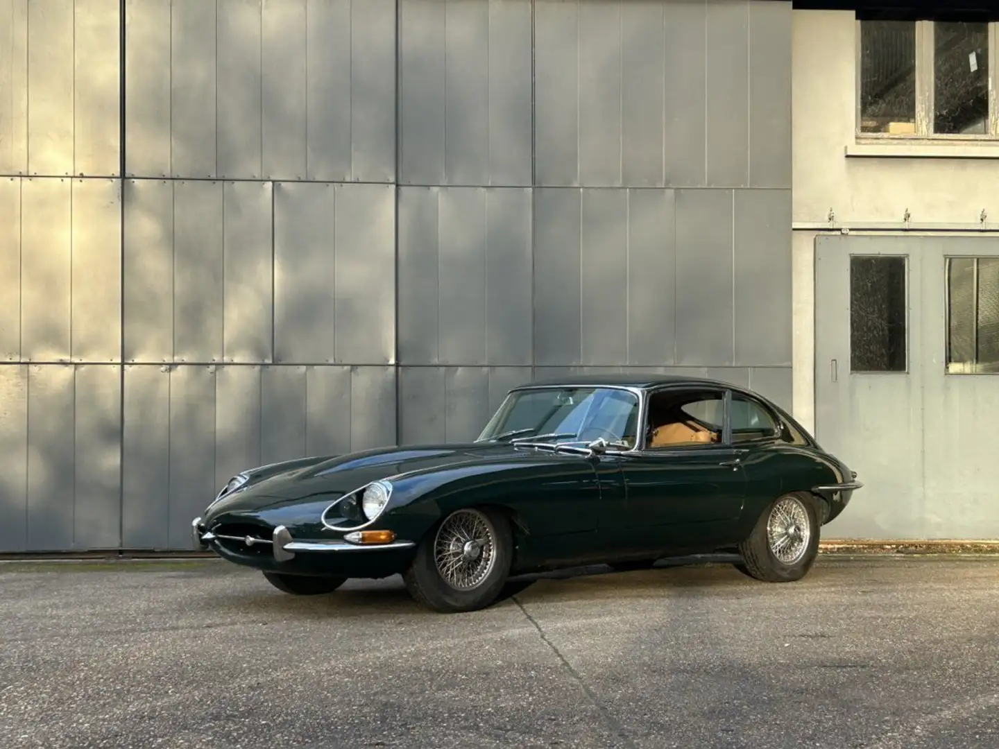 Jaguar E-Type Série 1 2%2B2 - 1