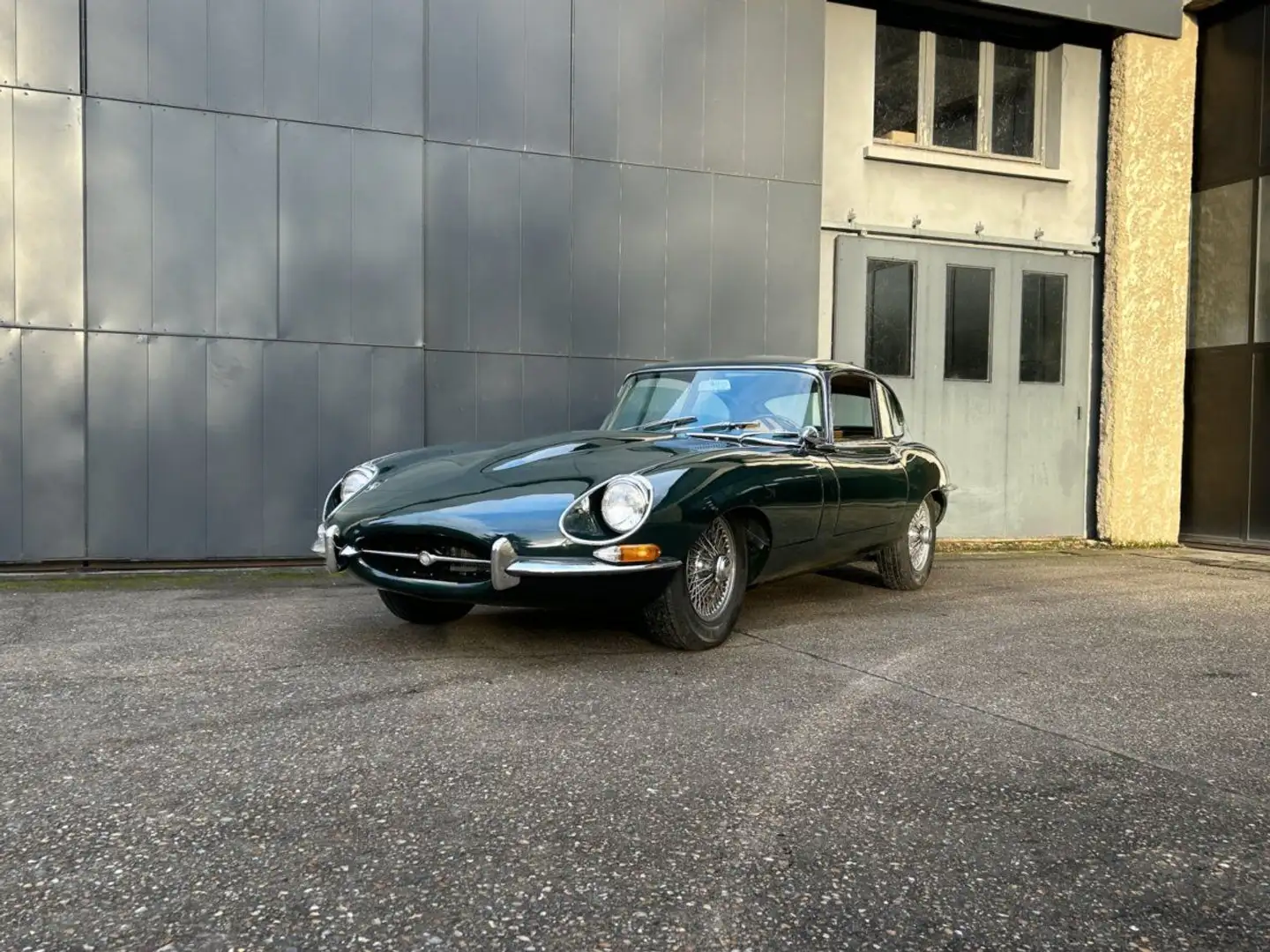 Jaguar E-Type Série 1 2%2B2 - 2