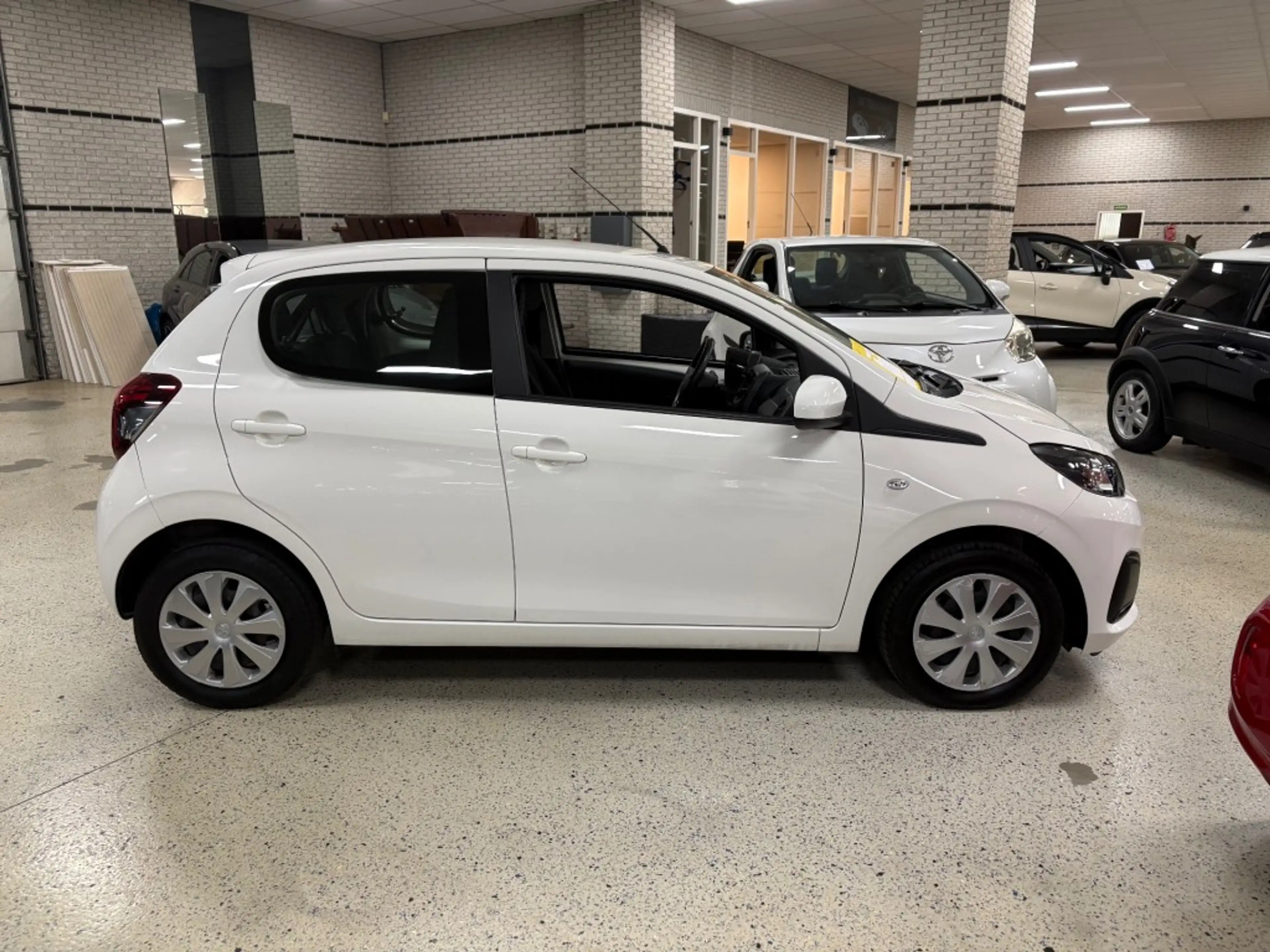 Peugeot 108 1.0 E-VTI STYLE / AIRCO / BLUETOOTH / DAB RADIO / — photo 3