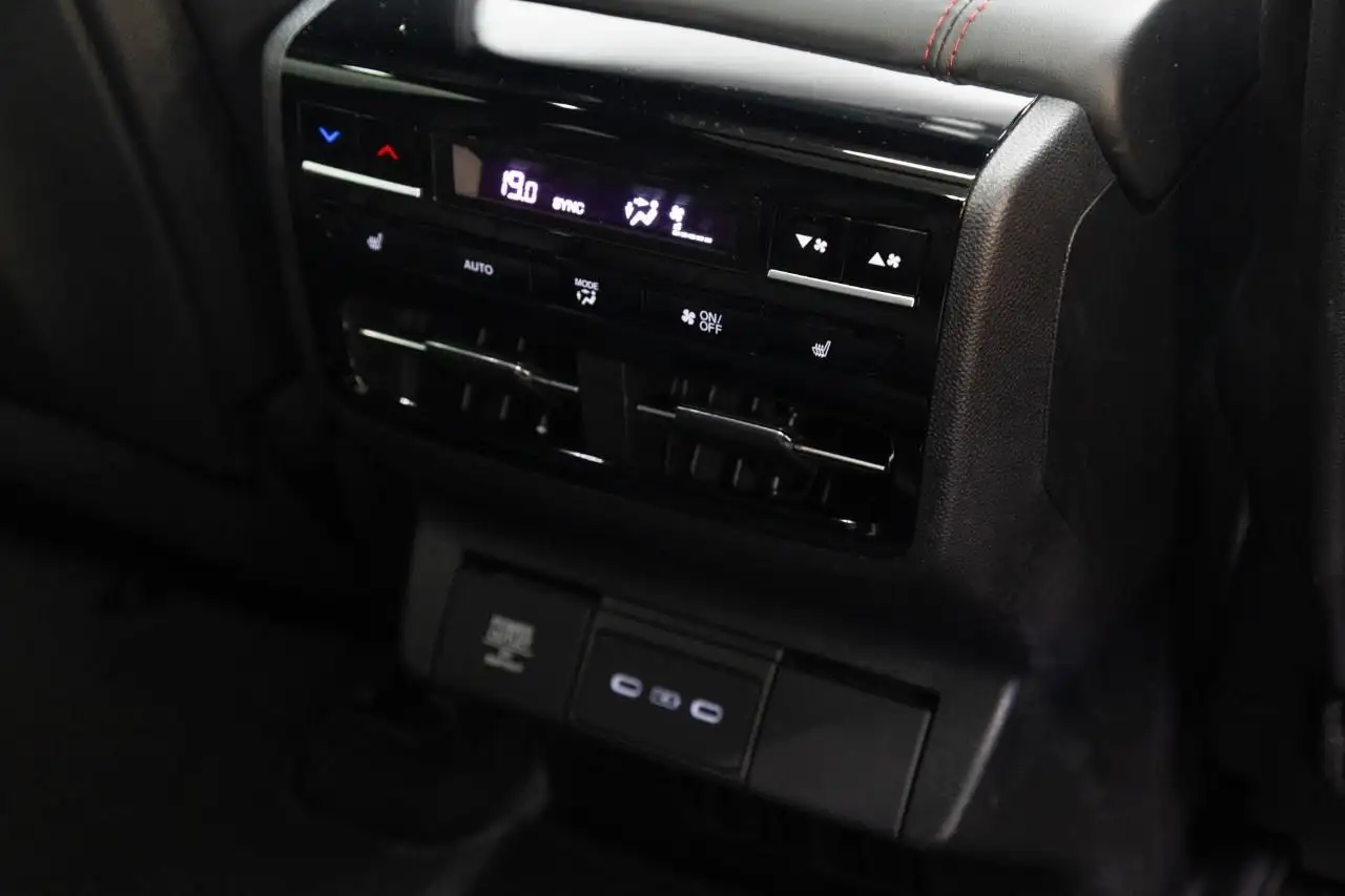 Acura MDX снимка Acura MDX