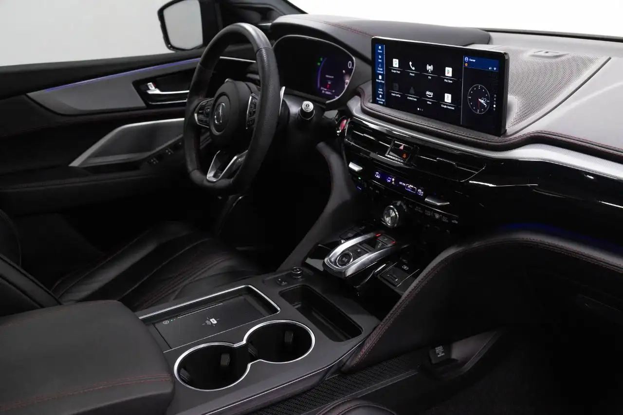 Acura MDX снимка Acura MDX