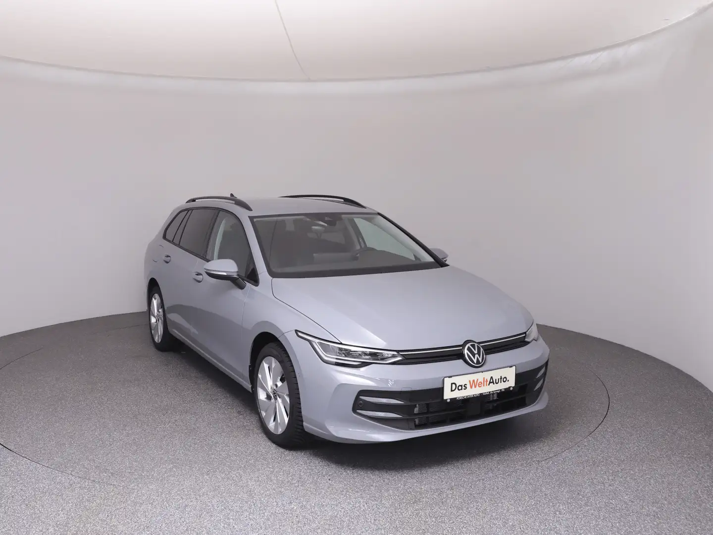 Volkswagen Golf Variant Business mHeV TSI DSG Grau - 2