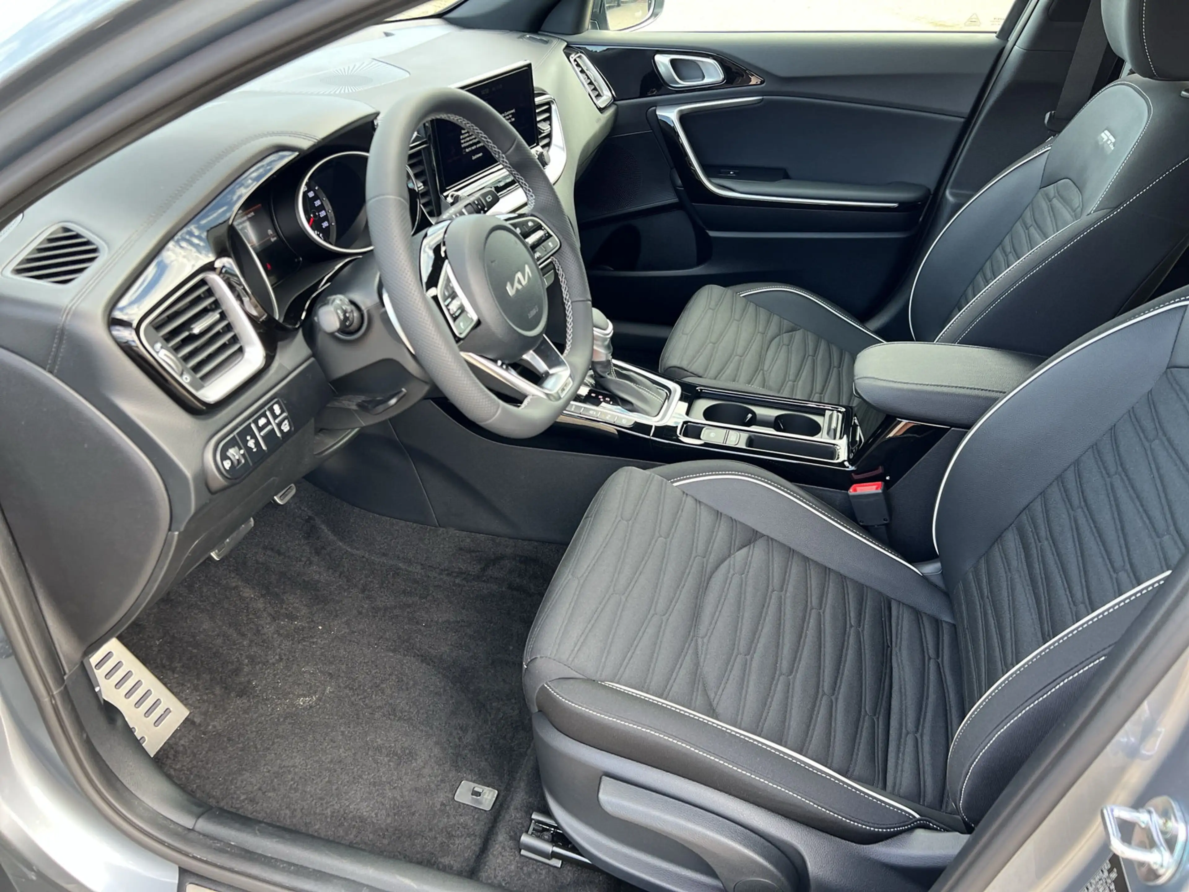 Kia XCeed 1.6 7DCT 150PS GT Line SHZ+NAVI+el. Heckklappe — photo 5
