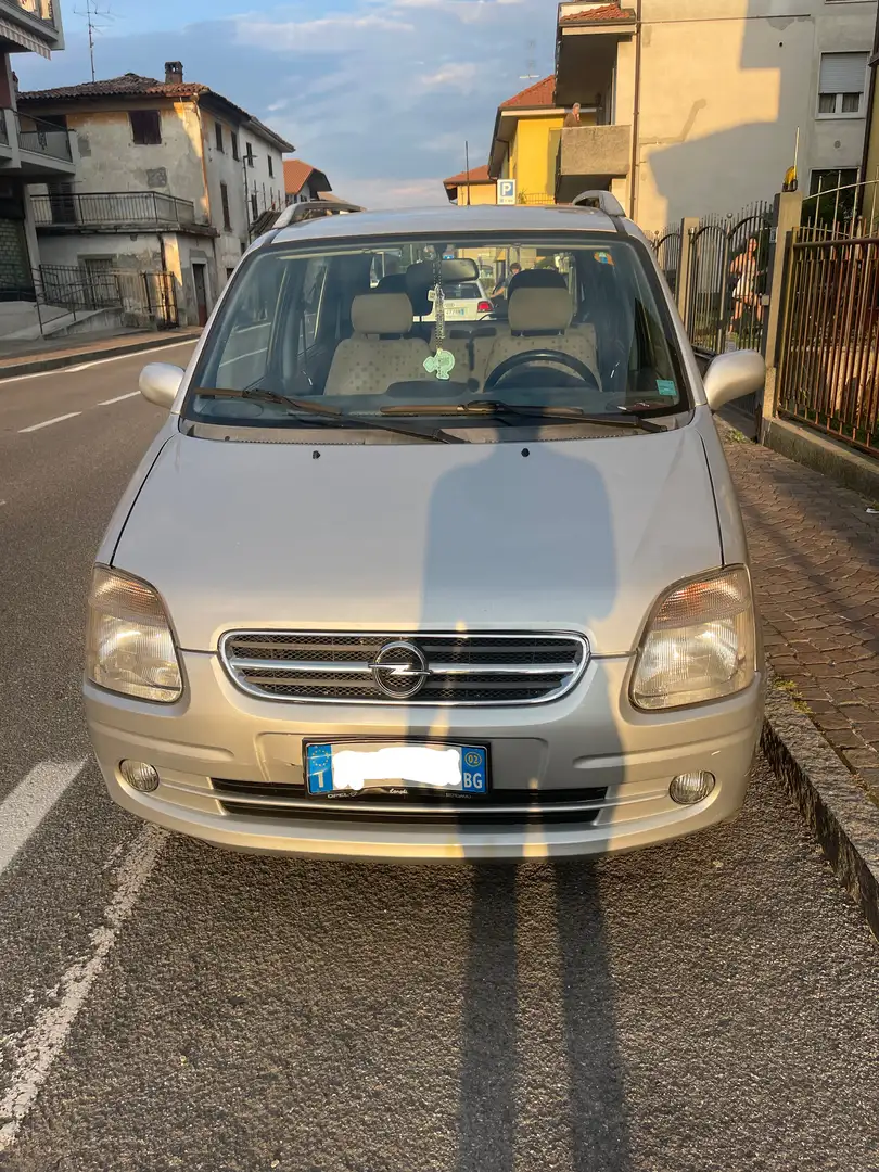 Opel Agila 1.2 16v - 2