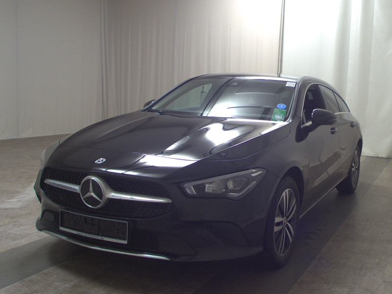Mercedes-Benz CLA 250 Shooting Brake e Progressive Navi LED — photo 2
