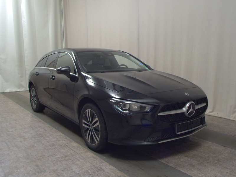 Mercedes-Benz CLA 250 Shooting Brake e Progressive Navi LED — photo 3