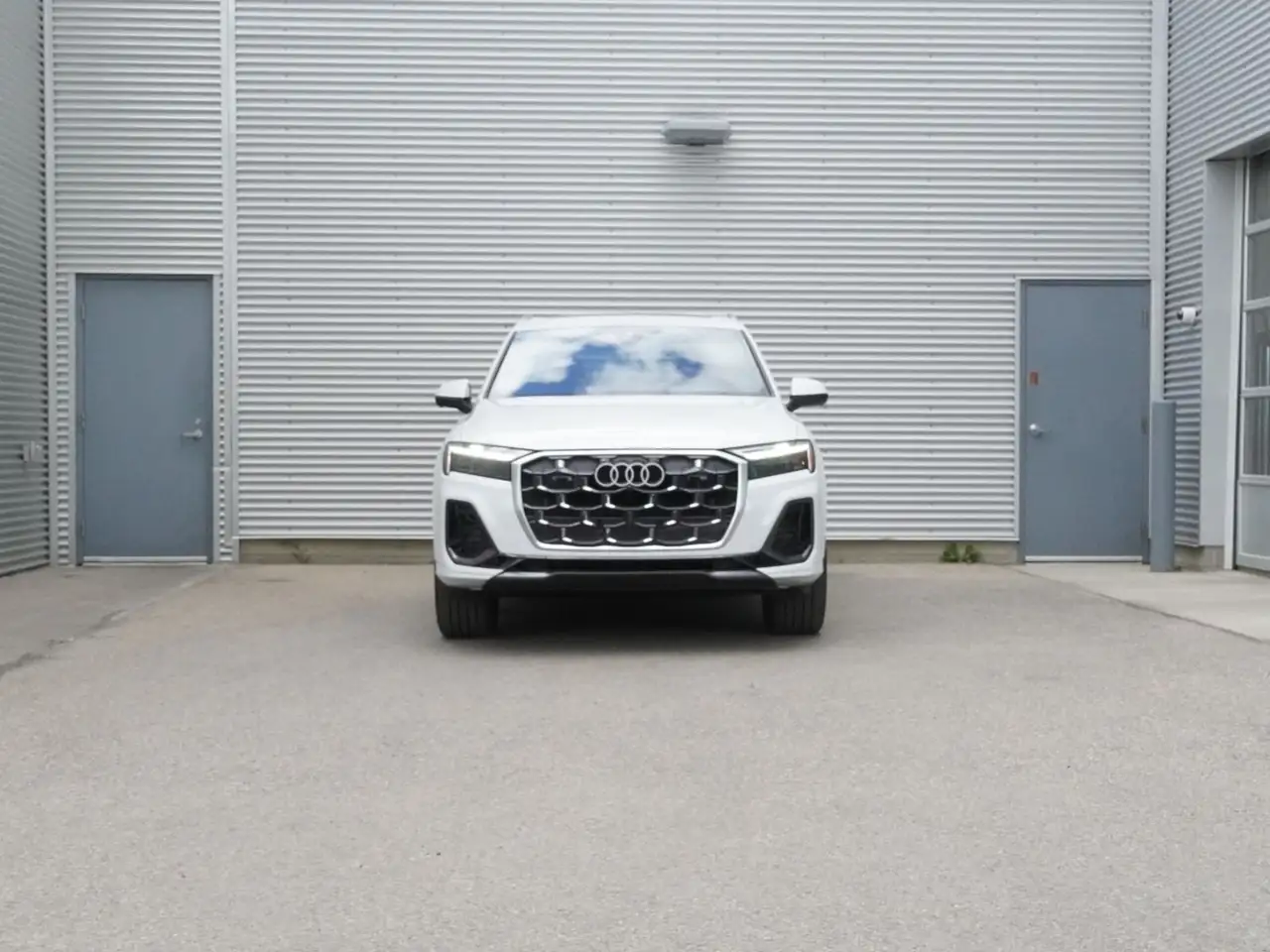 Audi Q7 photo Audi Q7