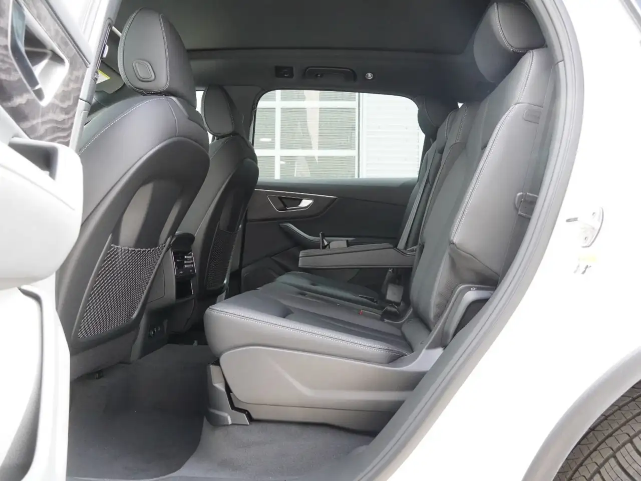 Audi Q7 photo Audi Q7