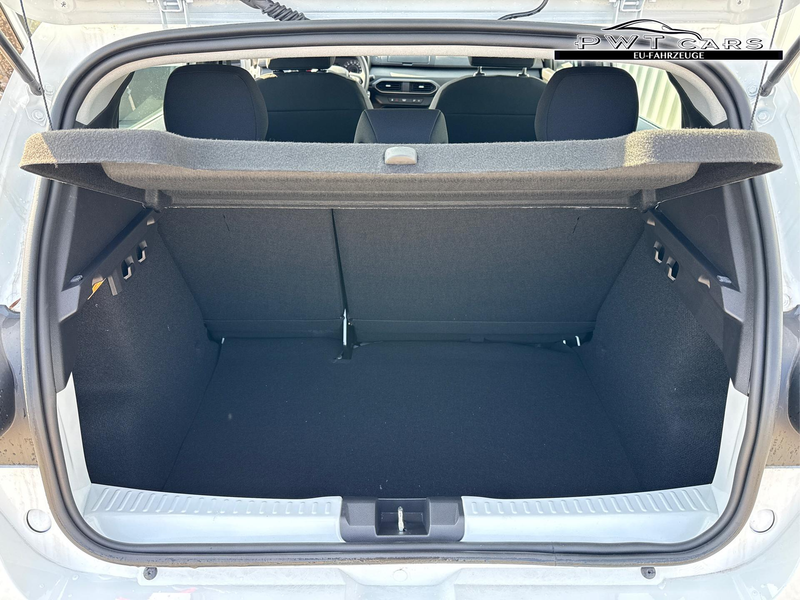 Dacia Sandero Essential TCe 90 PS Klima-DAB-LED-Tempomat-Limi... — photo 10