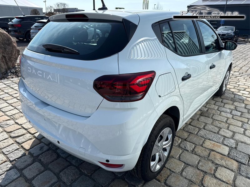 Dacia Sandero Essential TCe 90 PS Klima-DAB-LED-Tempomat-Limi... — photo 6