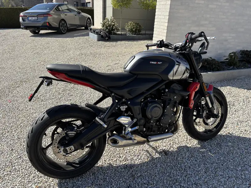 Triumph Trident 660 - foto 6