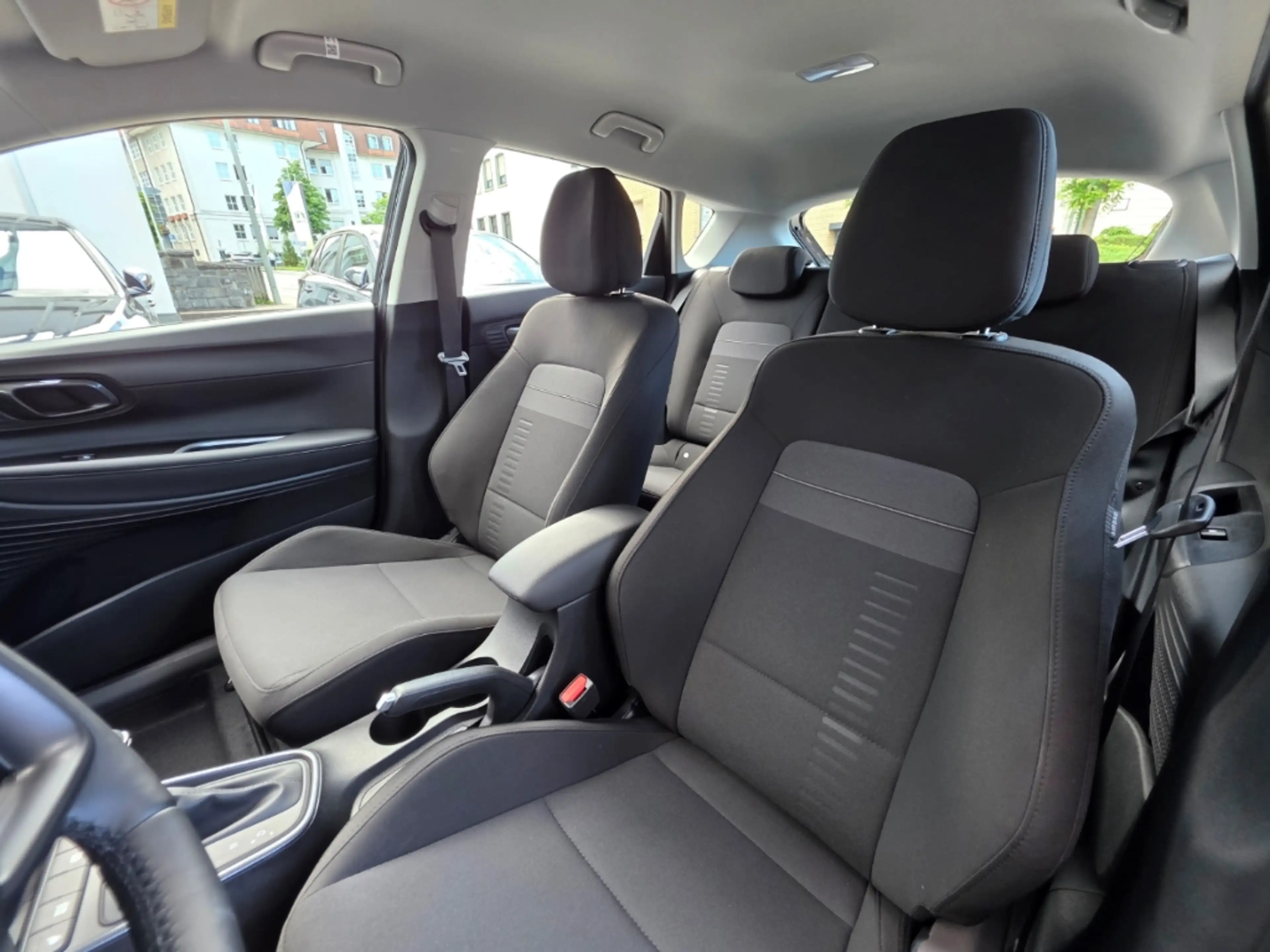 Hyundai BAYON 1.0 T-GDI 7-DCT Trend MY26 / Navi / Voll-LED / Kam — photo 11